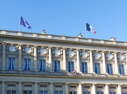 Франция готовит трибунал над действиями России